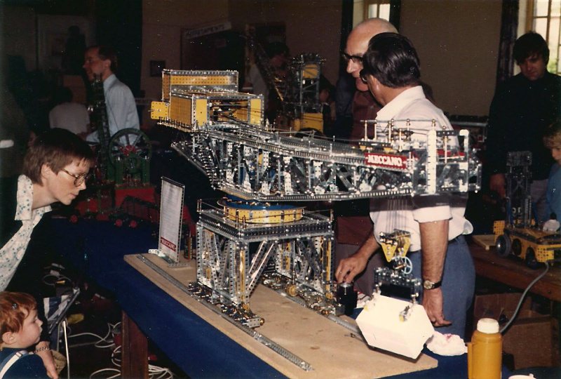 Norman Simper (operating crane) and Stan Bedford at our second exhibition on 27th September 1980