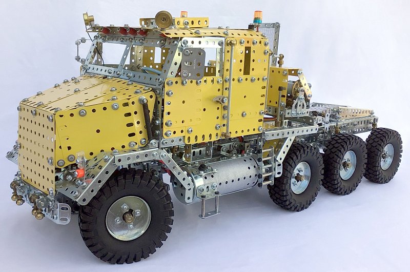 Left-hand side ¾ front view