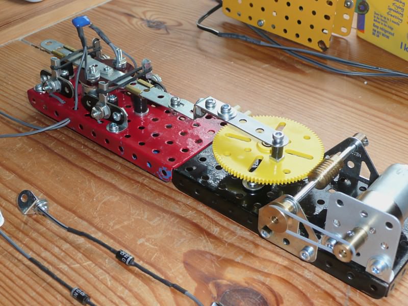 Meccano automatic reversing switch, Mk II (with diodes in foreground)