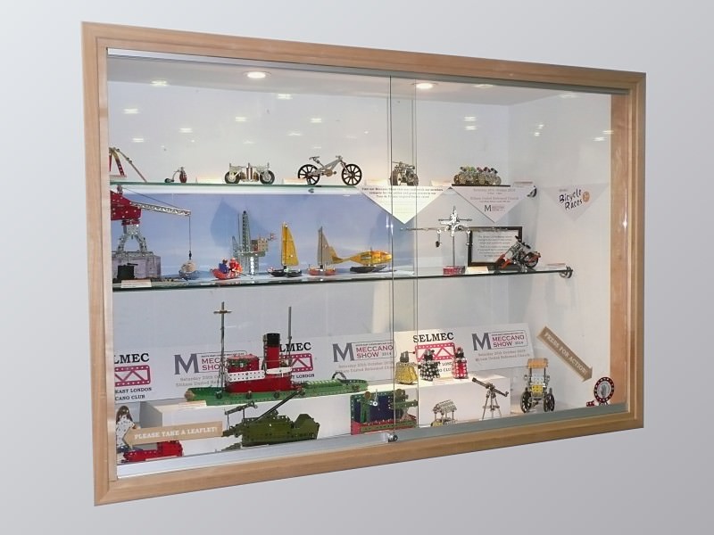 The display cabinet