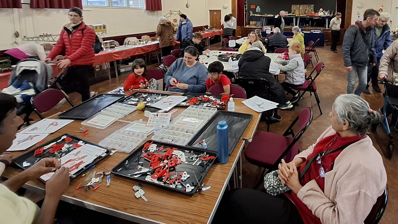 The Make It With Meccano workshop