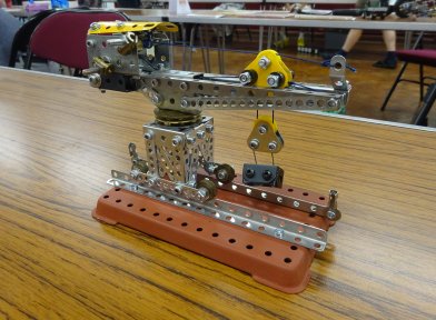Chris’s micro block-setting crane